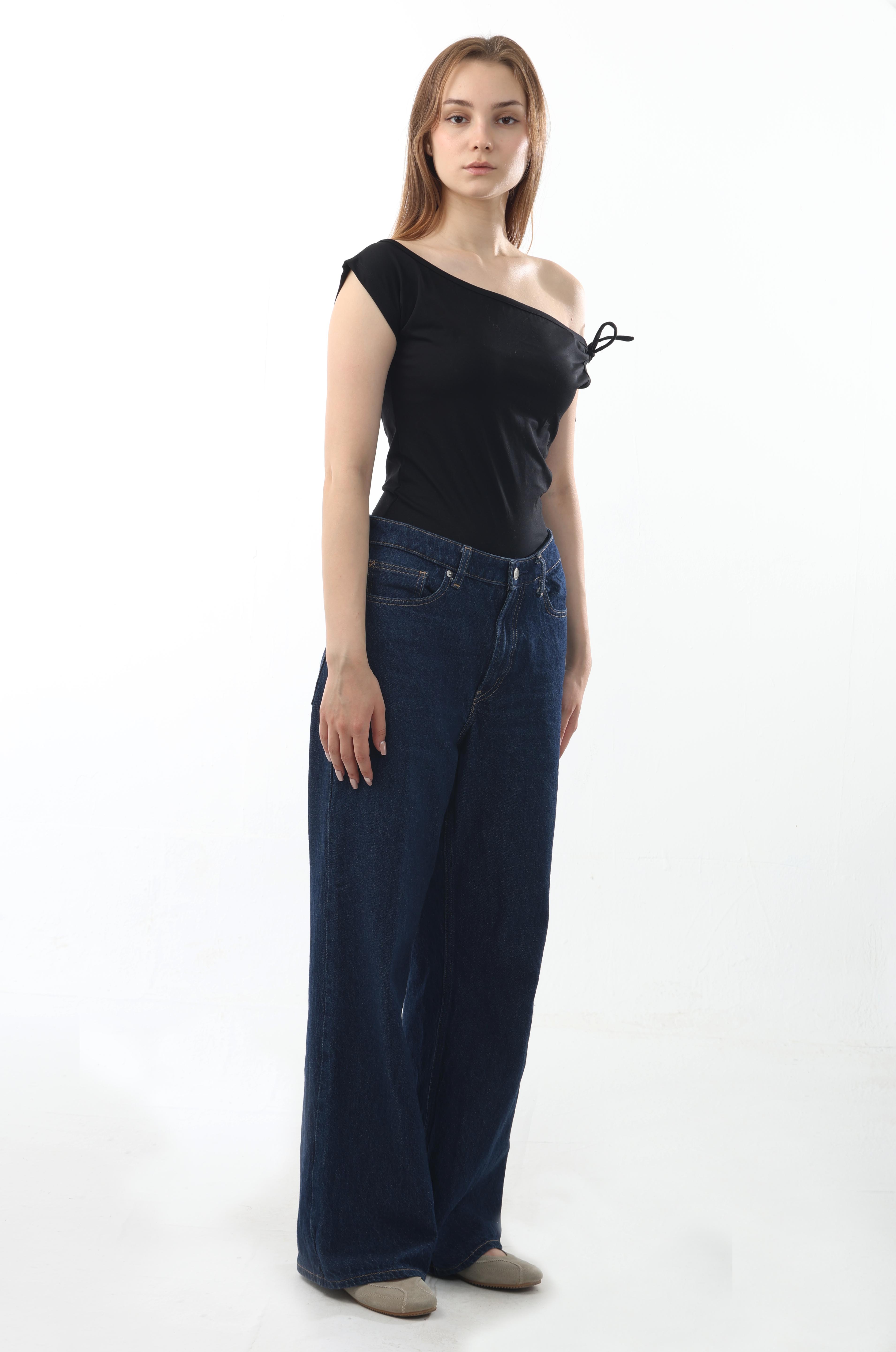 Off-Shoulder Tie Sleeve Top